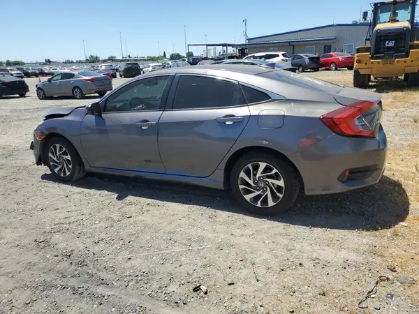 2HGFC2F78JH559232 2018 HONDA CIVIC - Image 2
