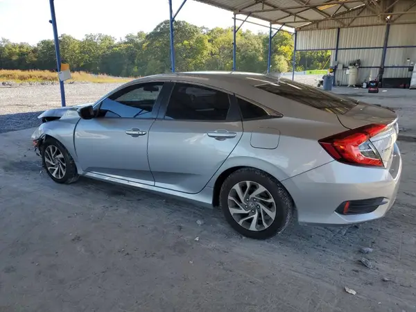2HGFC2F78JH571557 2018 HONDA CIVIC - Image 2