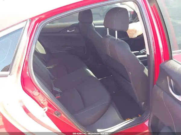 2HGFC2F78JH575060 2018 HONDA CIVIC - Image 8