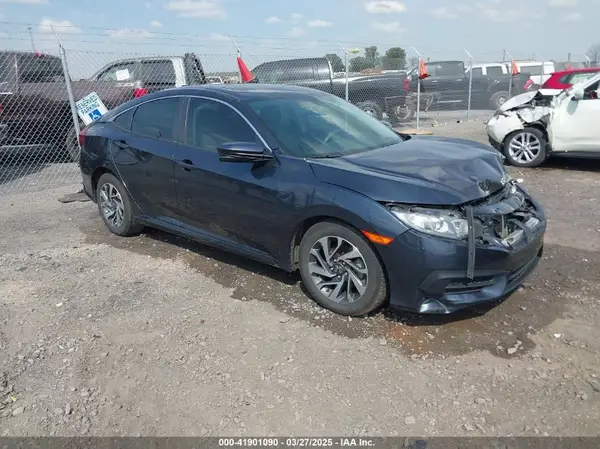 2HGFC2F78JH582803 2018 HONDA CIVIC - Image 1