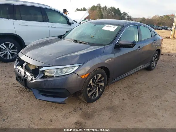 2HGFC2F78JH583501 2018 HONDA CIVIC - Image 2