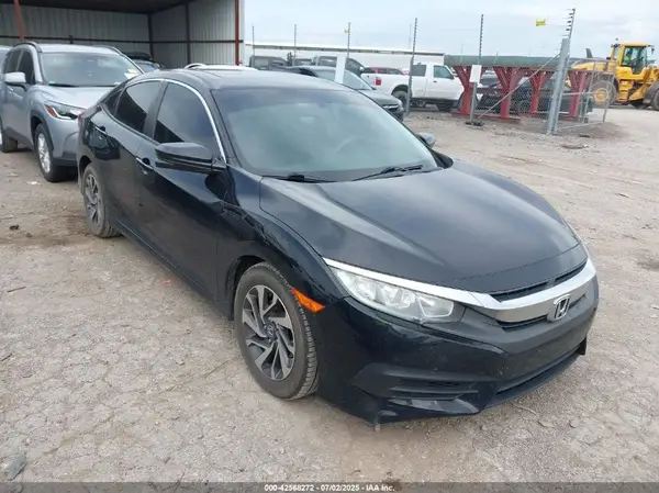 2HGFC2F78JH589623 2018 HONDA CIVIC - Image 1