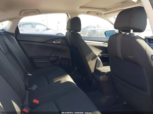 2HGFC2F78JH596197 2018 HONDA CIVIC - Image 8