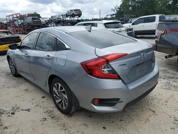 2HGFC2F78JH605657 2018 HONDA CIVIC - Image 2