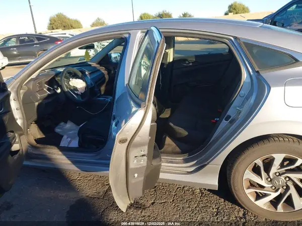 2HGFC2F79GH531318 2016 HONDA CIVIC - Image 8