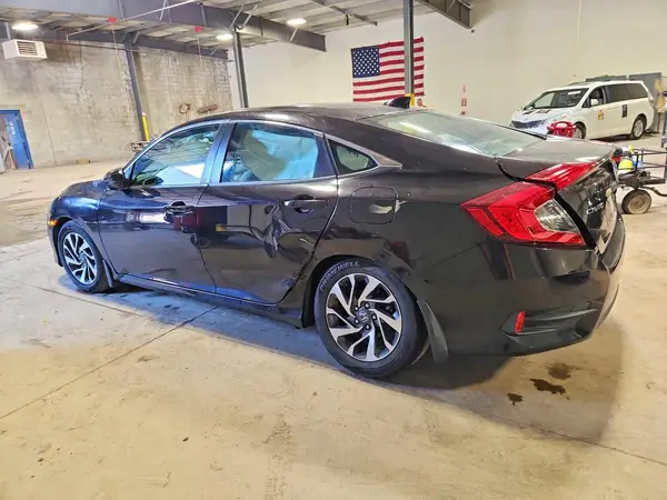 2HGFC2F79HH523172 2017 HONDA CIVIC - Image 2