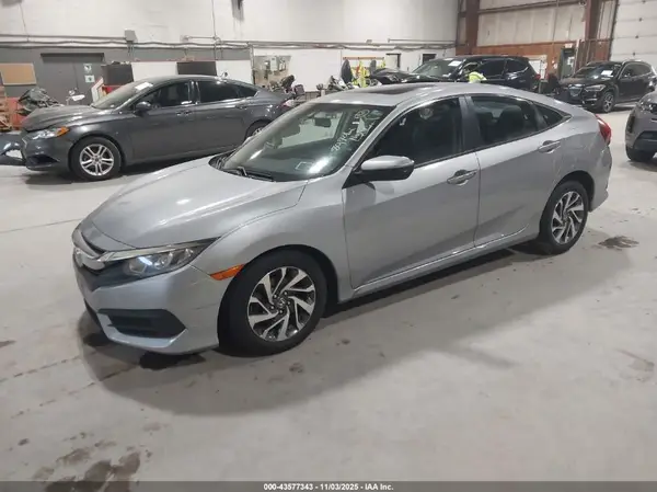 2HGFC2F79HH563106 2017 HONDA CIVIC - Image 2
