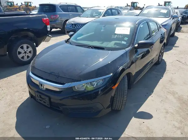 2HGFC2F79HH576017 2017 HONDA CIVIC - Image 2