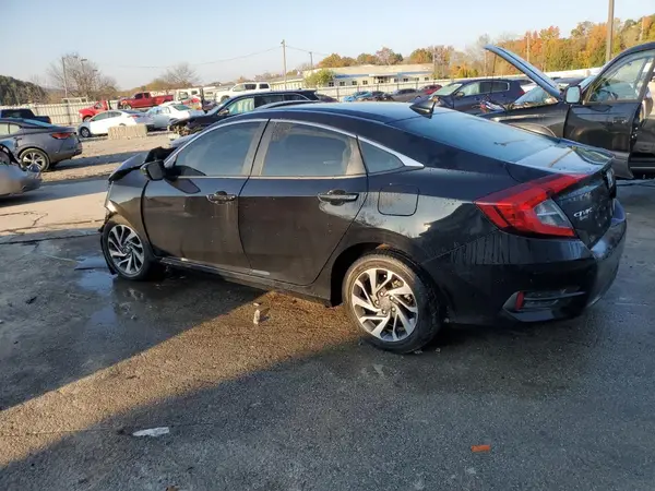 2HGFC2F79JH508693 2018 HONDA CIVIC - Image 2