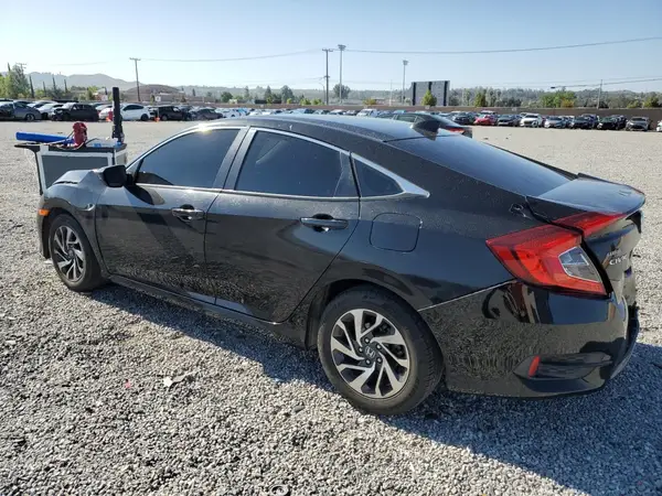 2HGFC2F79JH510783 2018 HONDA CIVIC - Image 2