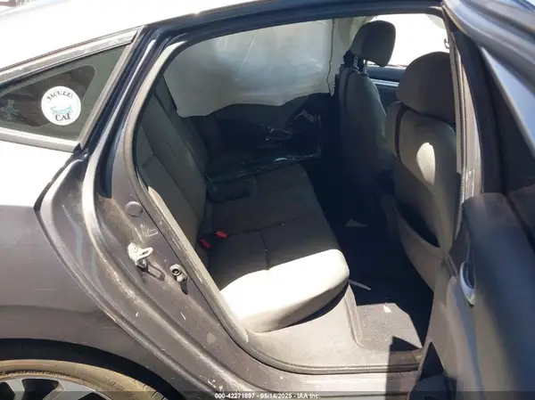 2HGFC2F79JH512176 2018 HONDA CIVIC - Image 8