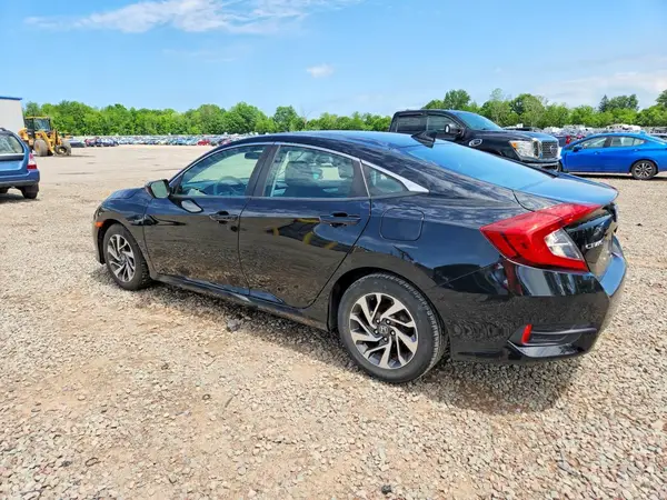 2HGFC2F79JH514543 2018 HONDA CIVIC - Image 2