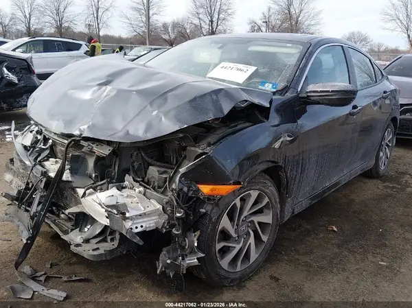2HGFC2F79JH516101 2018 HONDA CIVIC - Image 2
