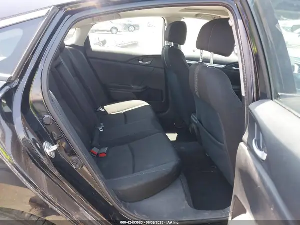 2HGFC2F79JH518723 2018 HONDA CIVIC - Image 8