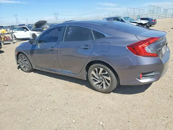 2HGFC2F79JH524635 2018 HONDA CIVIC - Image 2