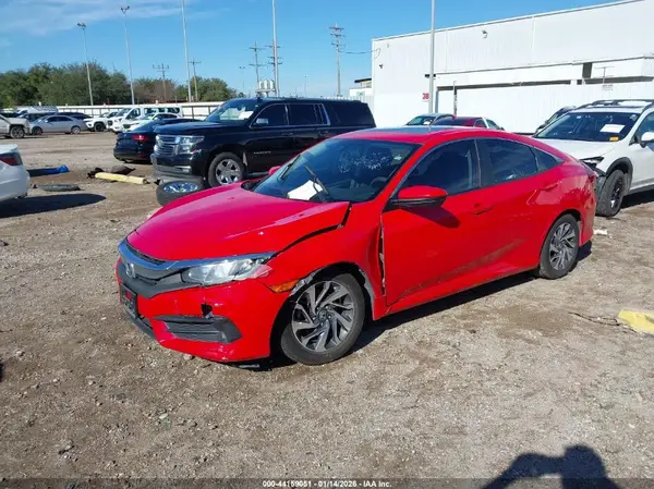 2HGFC2F79JH527681 2018 HONDA CIVIC - Image 2