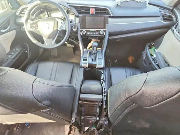 2HGFC2F79JH529544 2018 HONDA CIVIC - Image 8