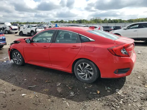 2HGFC2F79JH533738 2018 HONDA CIVIC - Image 2