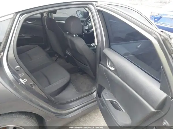 2HGFC2F79JH533917 2018 HONDA CIVIC - Image 8