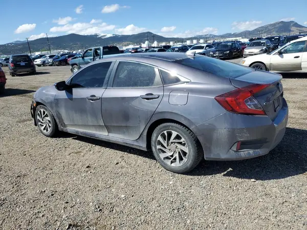 2HGFC2F79JH533934 2018 HONDA CIVIC - Image 2