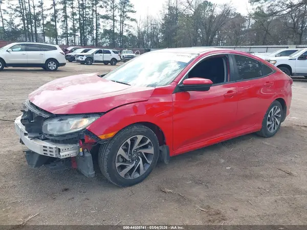 2HGFC2F79JH546165 2018 HONDA CIVIC - Image 2