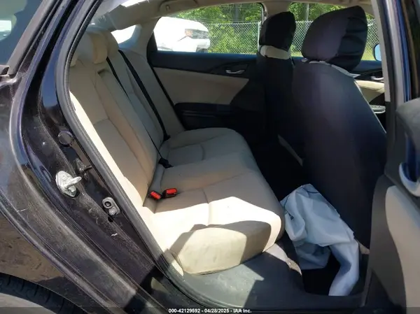 2HGFC2F79JH553469 2018 HONDA CIVIC - Image 8