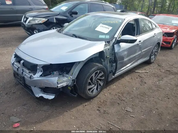 2HGFC2F79JH562995 2018 HONDA CIVIC - Image 2