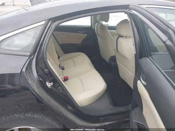 2HGFC2F79JH564133 2018 HONDA CIVIC - Image 8