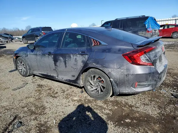 2HGFC2F79JH565847 2018 HONDA CIVIC - Image 2