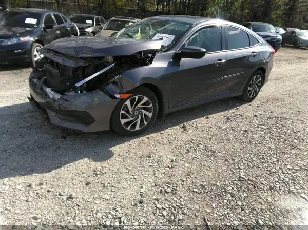 2HGFC2F79JH571227 2018 HONDA CIVIC - Image 2