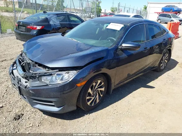 2HGFC2F79JH573088 2018 HONDA CIVIC - Image 2