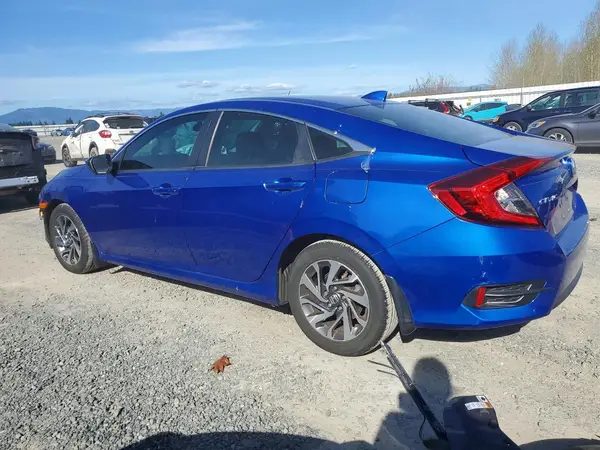 2HGFC2F79JH583426 2018 HONDA CIVIC - Image 2