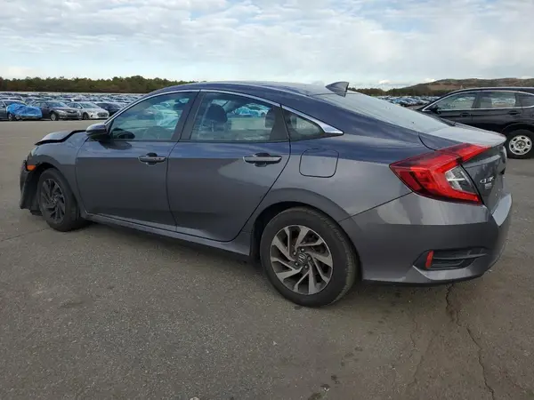 2HGFC2F79JH583717 2018 HONDA CIVIC - Image 2