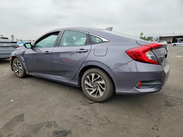 2HGFC2F79JH591929 2018 HONDA CIVIC - Image 2