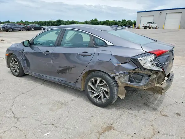 2HGFC2F79JH593082 2018 HONDA CIVIC - Image 2