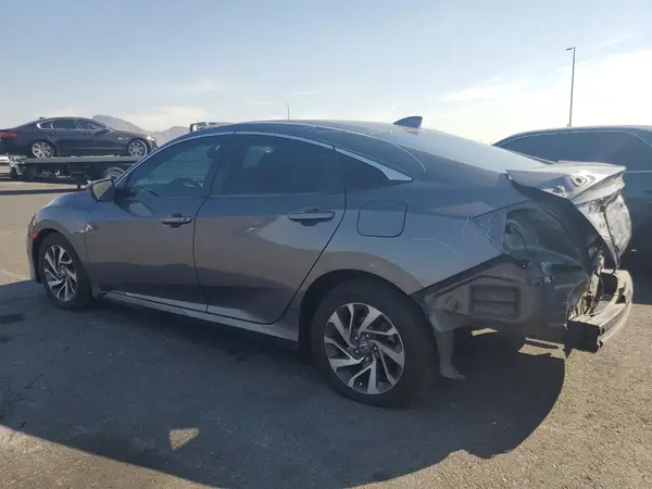 2HGFC2F79JH593745 2018 HONDA CIVIC - Image 2