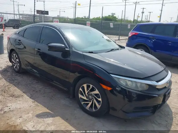 2HGFC2F79JH597603 2018 HONDA CIVIC - Image 1