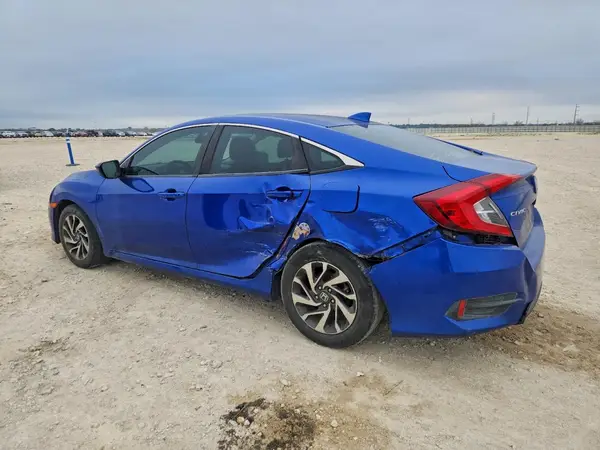 2HGFC2F79JH600869 2018 HONDA CIVIC - Image 2