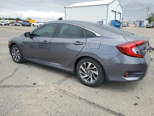2HGFC2F79JH602766 2018 HONDA CIVIC - Image 2