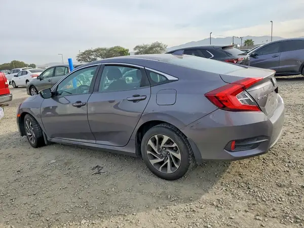 2HGFC2F79JH608535 2018 HONDA CIVIC - Image 2