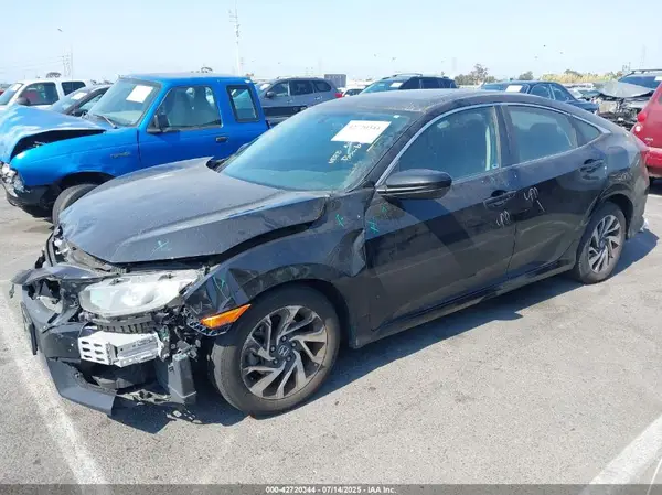 2HGFC2F7XGH561167 2016 HONDA CIVIC - Image 2