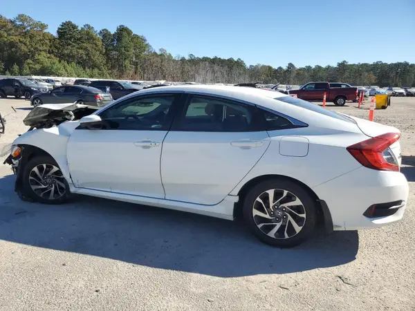 2HGFC2F7XGH577840 2016 HONDA CIVIC - Image 2