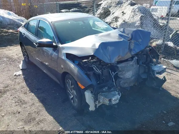 2HGFC2F7XHH540238 2017 HONDA CIVIC - Image 1