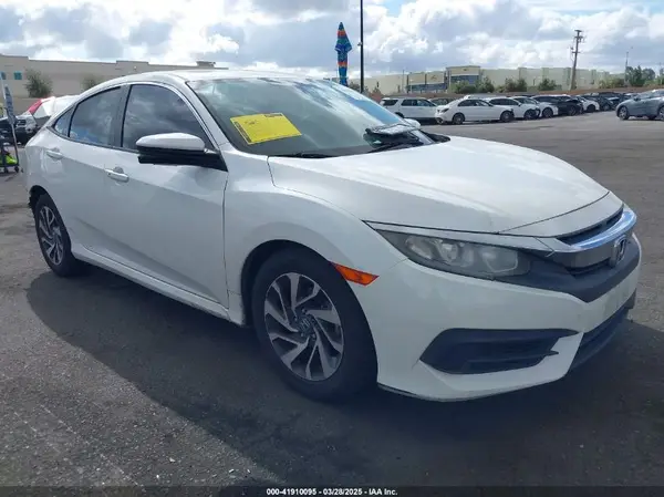 2HGFC2F7XHH553801 2017 HONDA CIVIC - Image 1