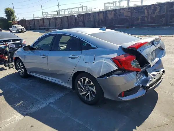 2HGFC2F7XHH554401 2017 HONDA CIVIC - Image 2