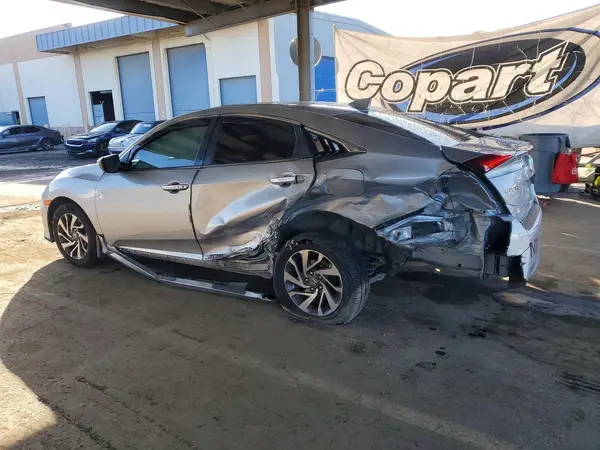 2HGFC2F7XHH555886 2017 HONDA CIVIC - Image 2