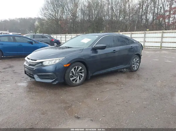 2HGFC2F7XHH558299 2017 HONDA CIVIC - Image 2