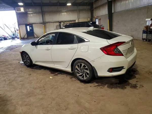 2HGFC2F7XHH574499 2017 HONDA CIVIC - Image 2