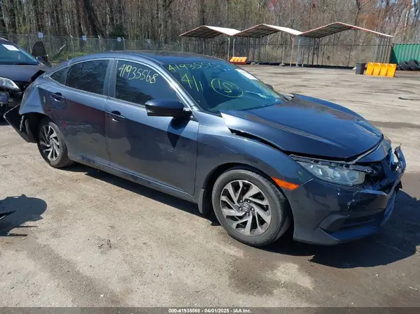 2HGFC2F7XJH501655 2018 HONDA CIVIC - Image 1
