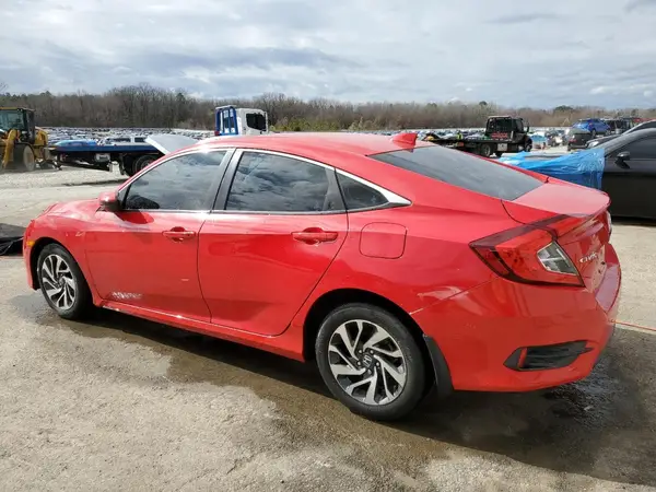 2HGFC2F7XJH506726 2018 HONDA CIVIC - Image 2